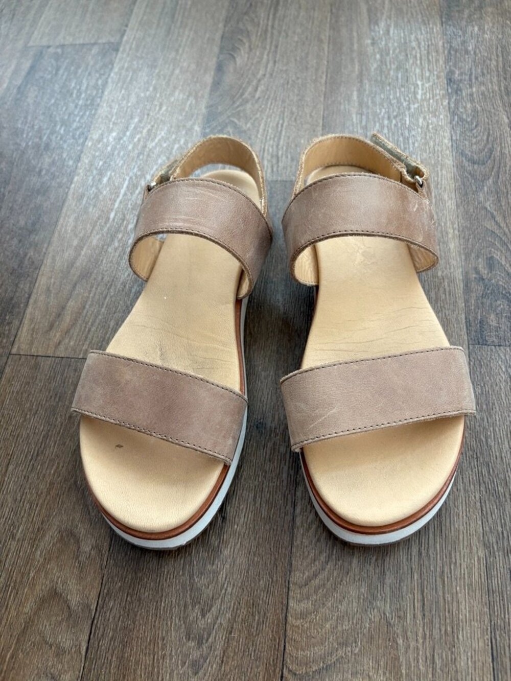 Nisolo Go-To Flatform Sandal